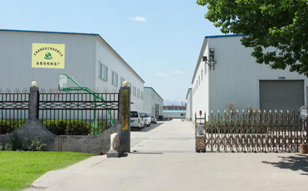 8月布袋济南除尘器运行维护与效率提升要点